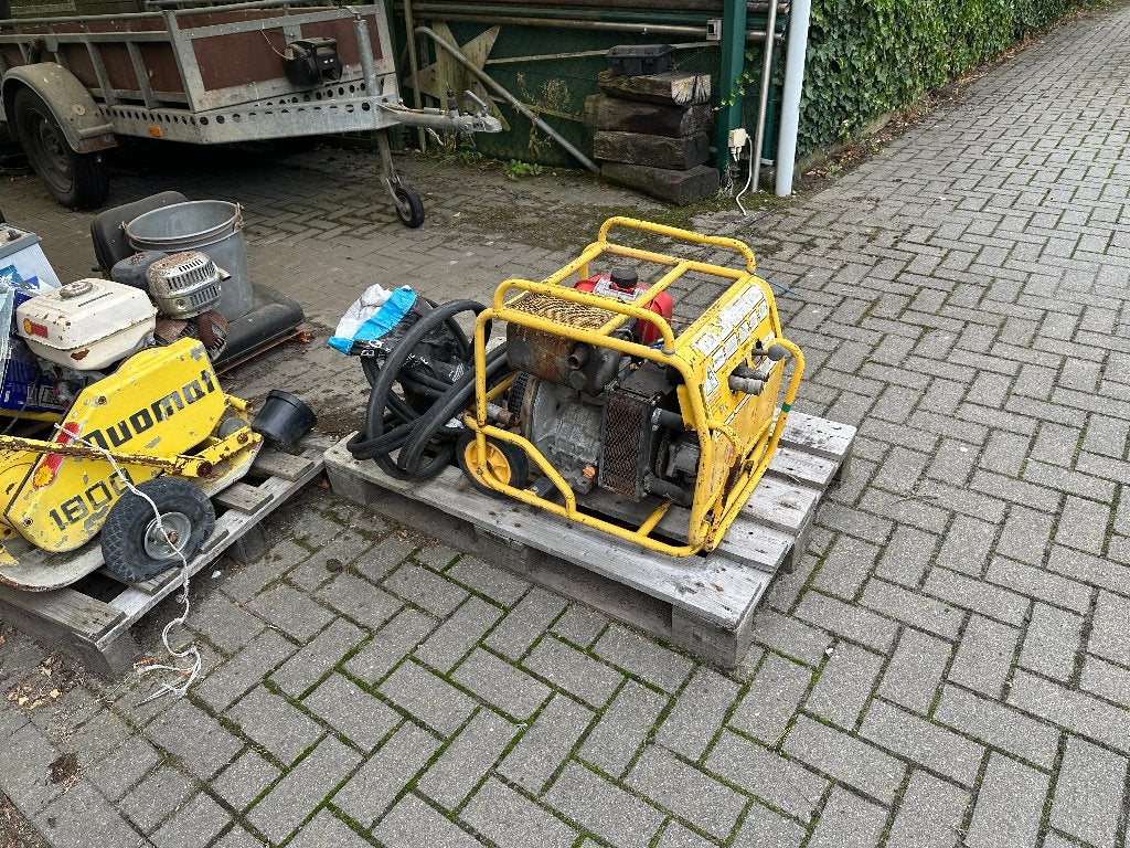 Hydraulische unit met breekhamer, Ophalen, Gebruikt, Boor- en/of Breekhamer