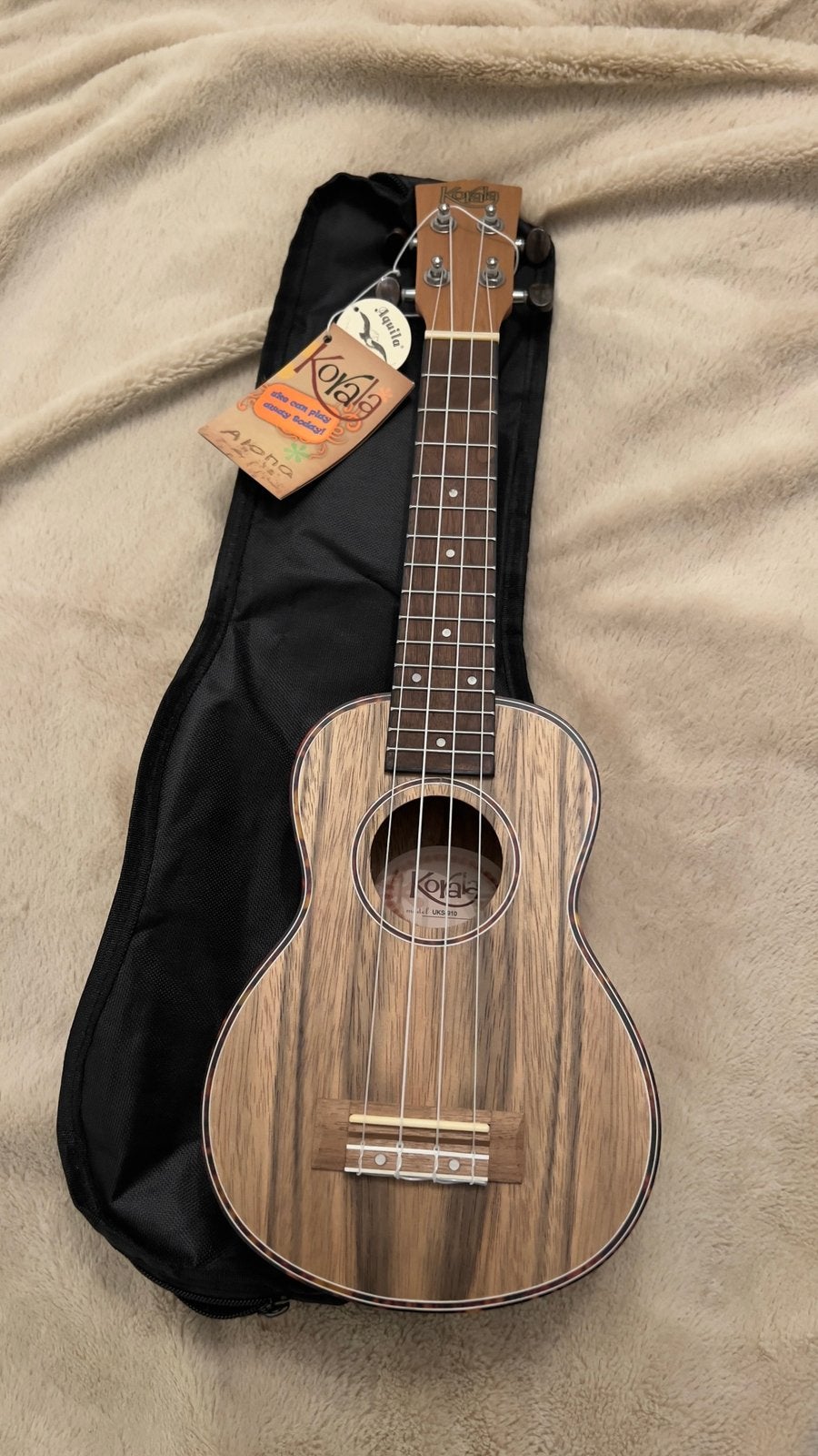Nieuw Ukelele, Ophalen, Nieuw