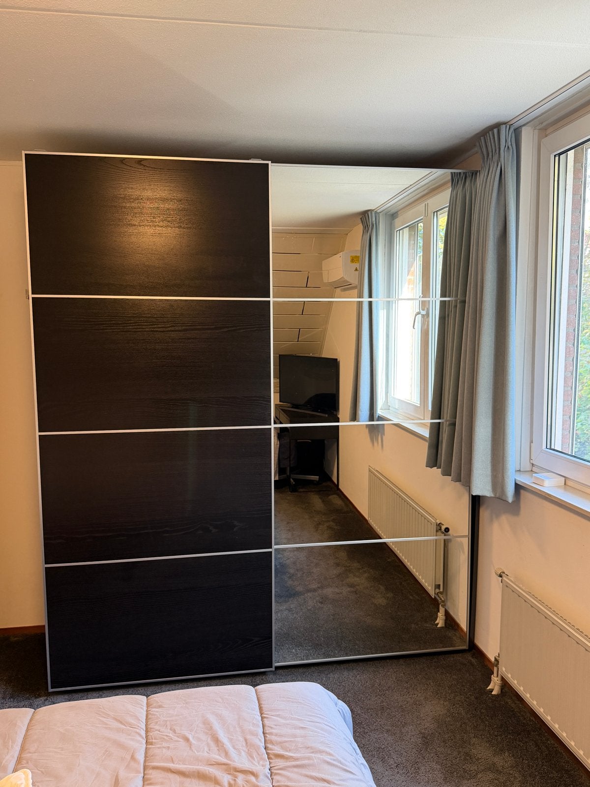 IKEA PAX Kledingkast met Schuifdeuren en Spiegel, Ophalen, 200 cm of meer, 150 tot 200 cm, Zo goed als nieuw