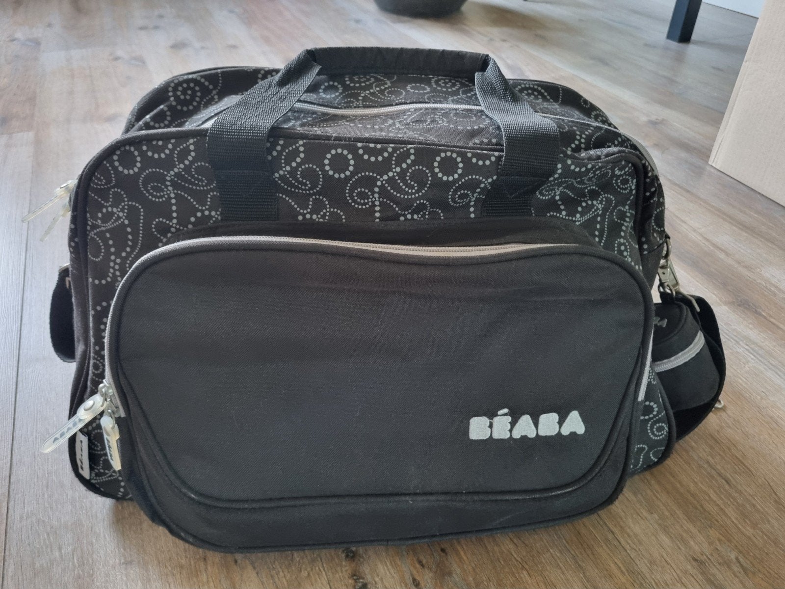 Béaba Verzorgingstas met Luiermatje - Zwart, Verzorgingstas, Overige merken, Zwart, Schoudertas functie