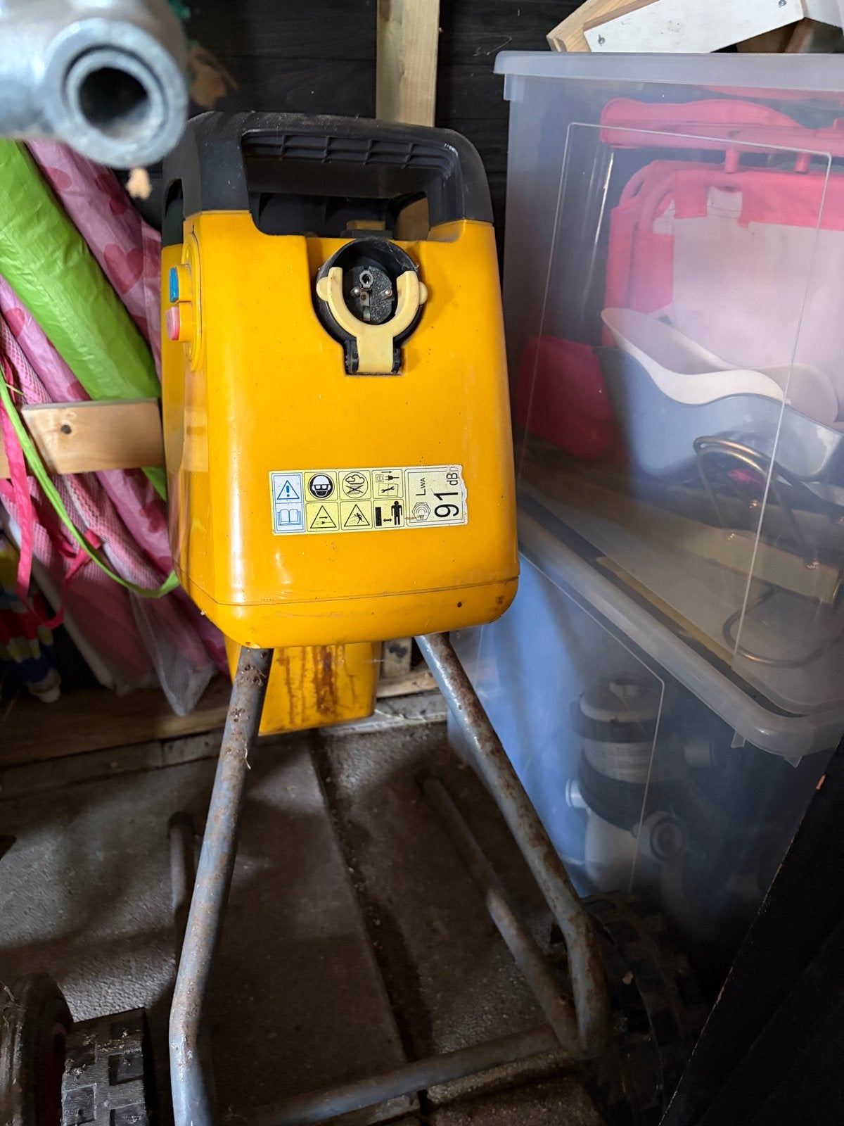 Stiga LSG2108 Elektrische Hakselaar 2.1 kW, Ophalen, Gebruikt, Elektrisch