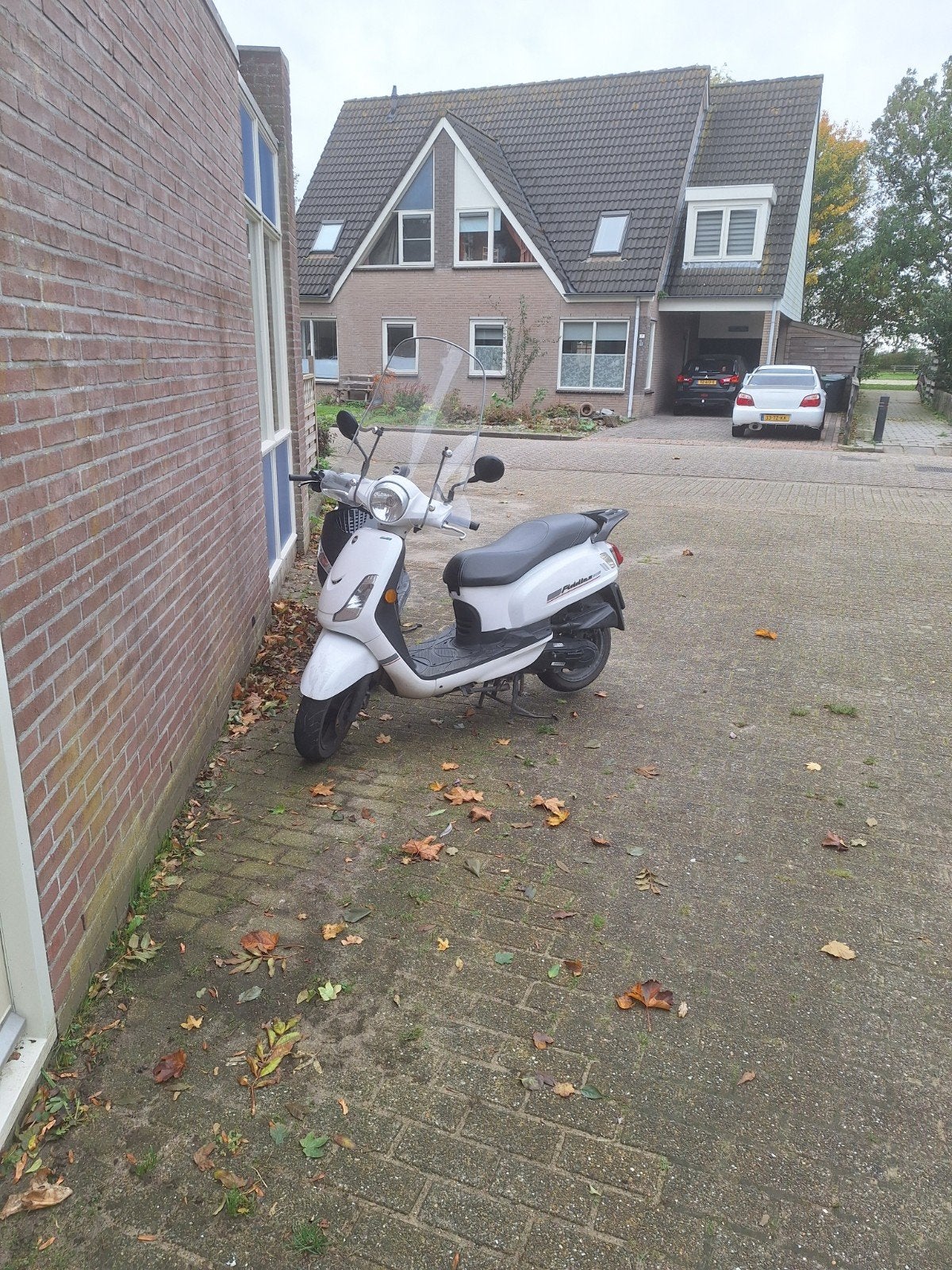 Witte SYM Fiddle II Scooter  2022, Gebruikt, Maximaal 45 km/u, Ophalen of Verzenden, Benzine