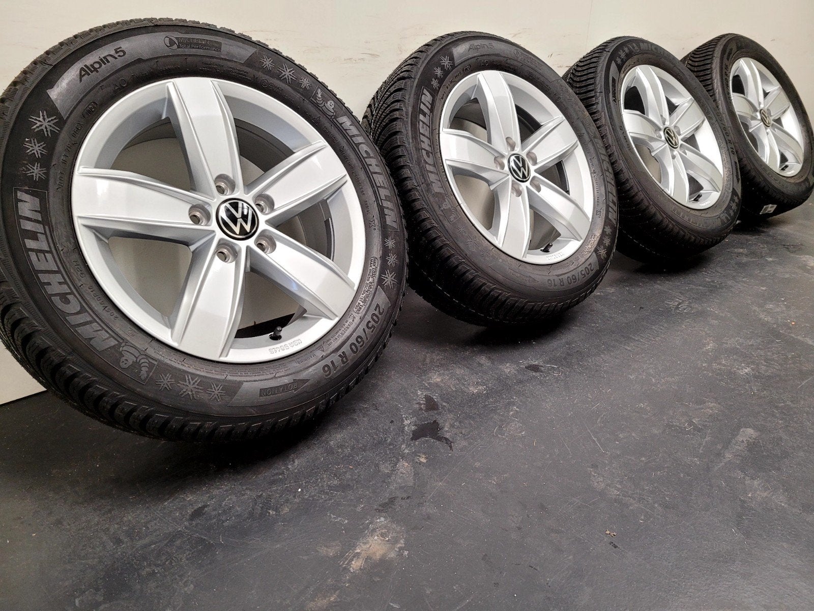 Nieuw 16 inch VW T-Roc velgen 205 60 16 winter seat skoda, Ophalen, 16 inch, Banden en Velgen, Nieuw