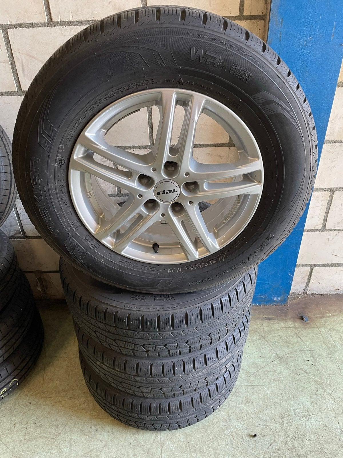 16” Lichtmetalen Velgen met Winterbanden voor Hyundai IX35, 16 inch, Banden en Velgen, Berkvens, Personenwagen