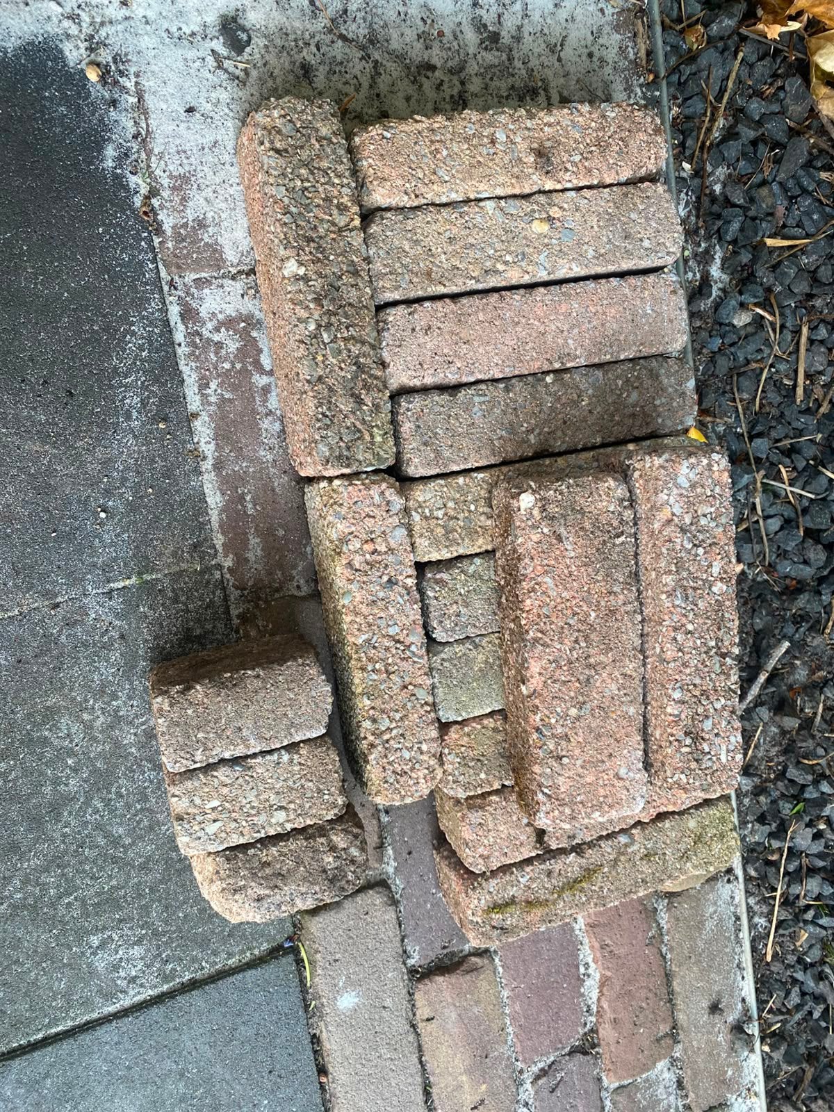Klinkertjes en plantenbank, Tuin en Terras, Ophalen of Verzenden, Zo goed als nieuw, Beton, Terrastegels