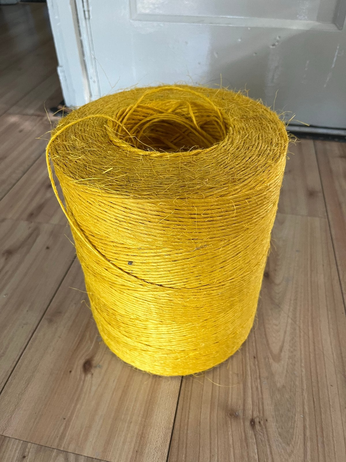 Grote rol geel sisal touw - decoratie, knutselen, tuin, Ophalen, Gebruikt