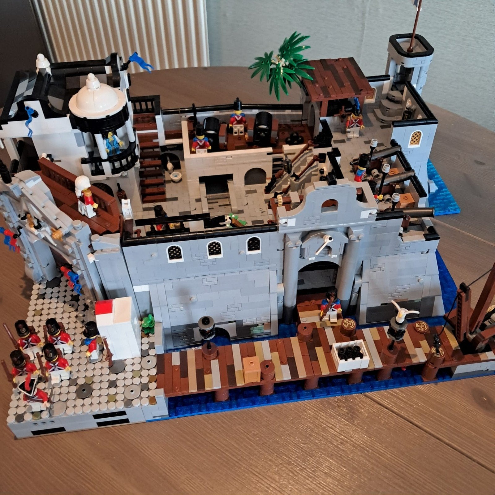 Groot fort van het empire met piratenverdediging, Ophalen of Verzenden, Gebruikt, Overige merken