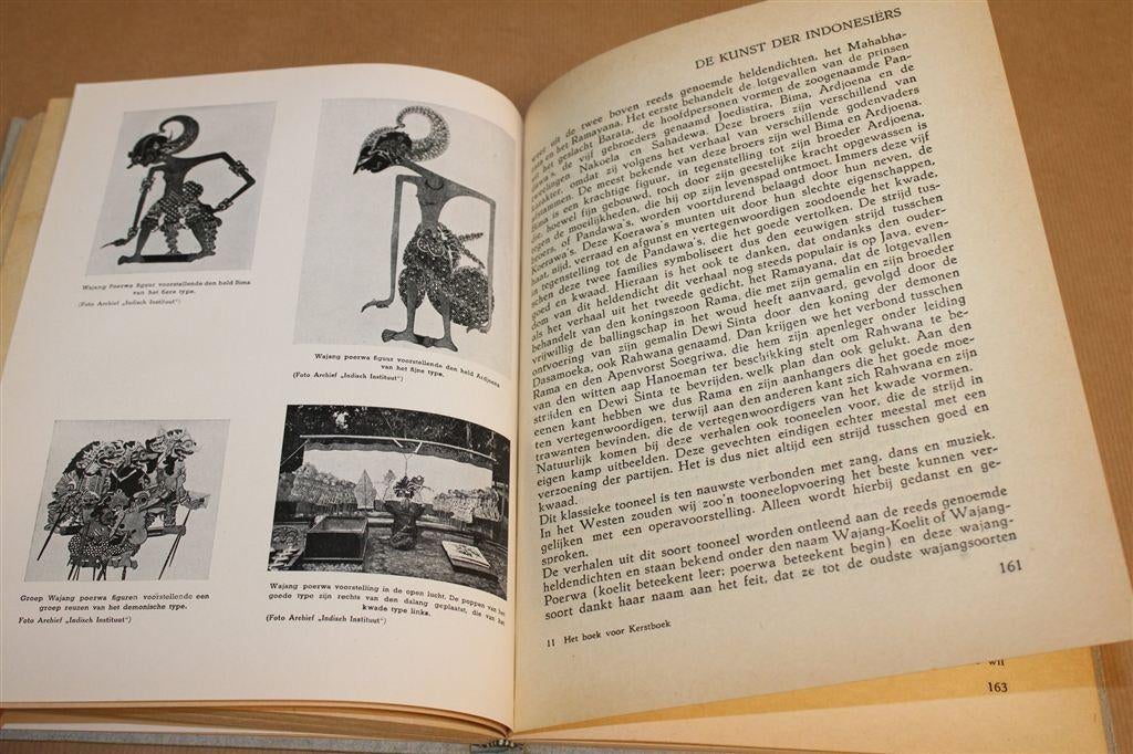 Het Boek voor Kerstmis — Geïllustreerde Uitgave 1945, Gebruikt, -, -, Ophalen of Verzenden
