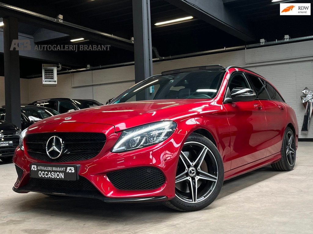 Mercedes-Benz C-klasse 250 AMG Pano/Camera/XenonLed/Cruise, Auto's, Automaat, Gebruikt, Zwart, 4 cilinders