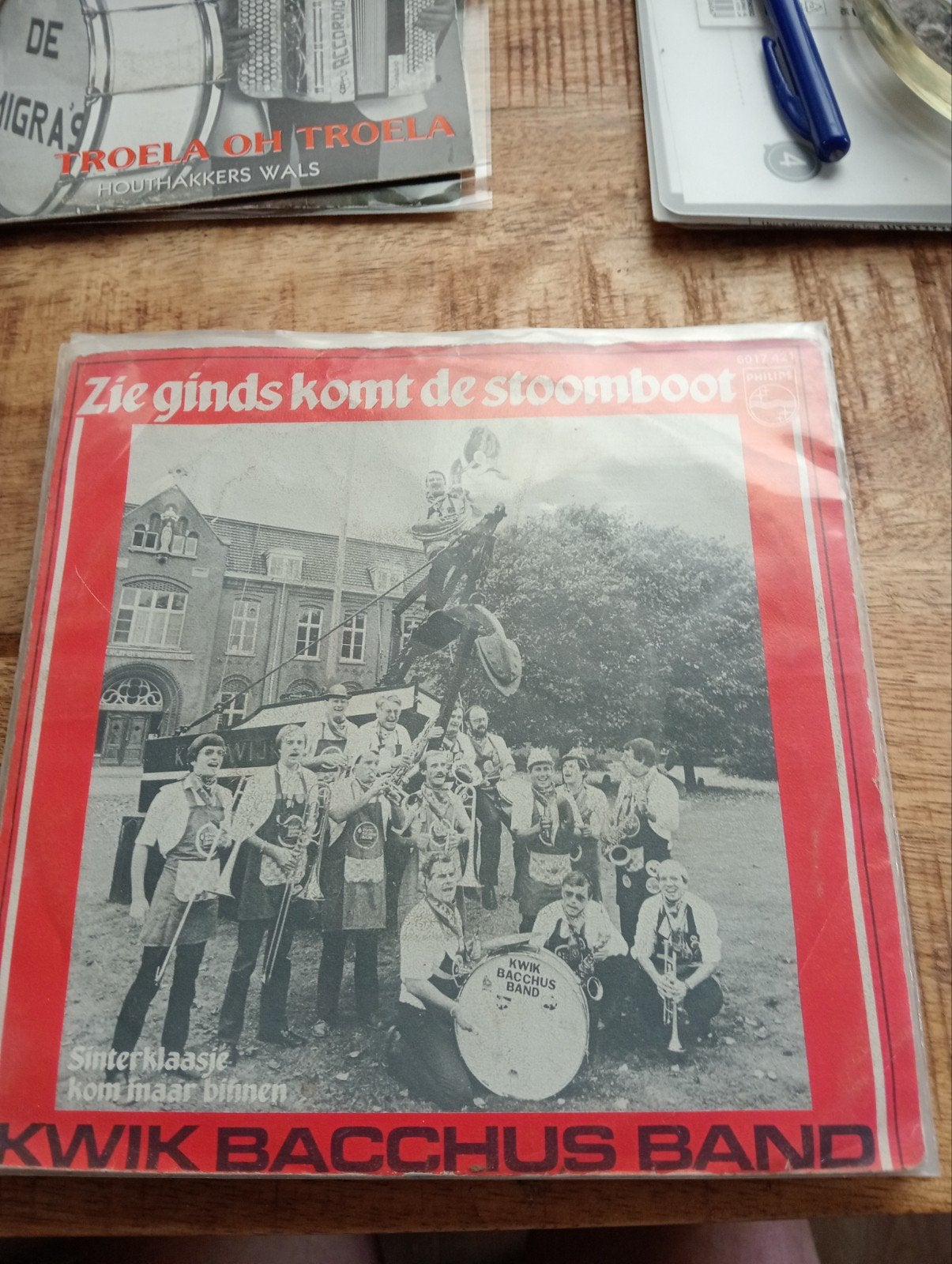 Kwik bacchus band - zie ginds komt de stoomboot, Ophalen of Verzenden, Zo goed als nieuw, Overige formaten, Levenslied of Smartlap