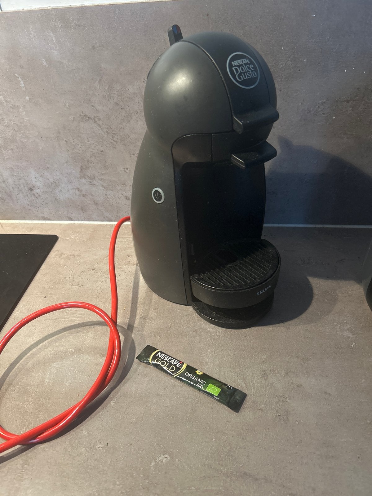 Nescafé Dolce Gusto apparaat - Krups, Witgoed en Apparatuur, Koffiezetapparaten, Koffiepads en cups, Gebruikt, Koffiemachine, Ophalen of Verzenden