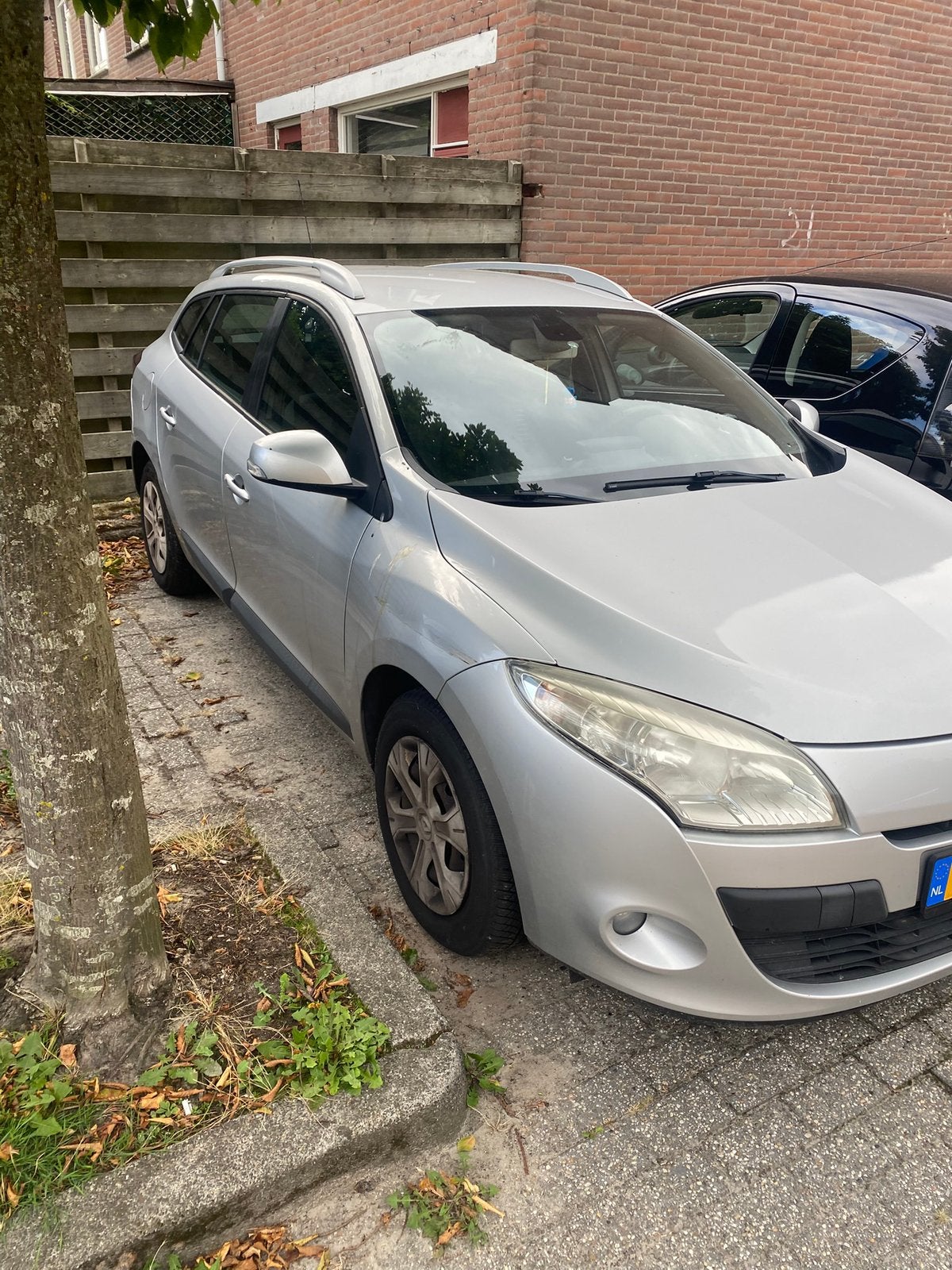 Renault Mégane 1.6 16V 74KW Estate 2011 Grijs, Auto's, Renault, Voorwielaandrijving, 15 km/l, 4 cilinders, 100 pk