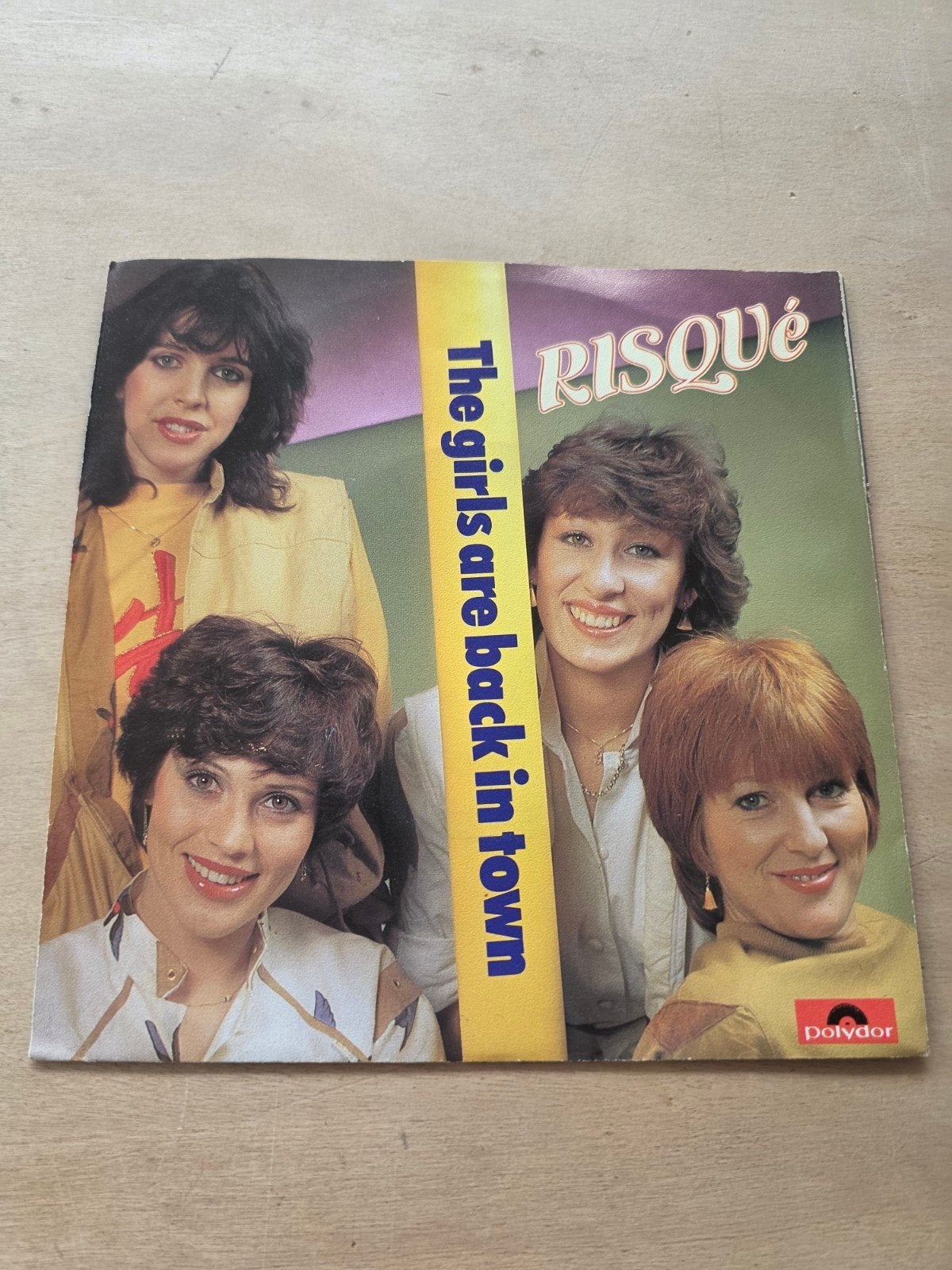 Risque - The Girls are back in town, Gebruikt, 7 inch, Ophalen of Verzenden, Fotohoes