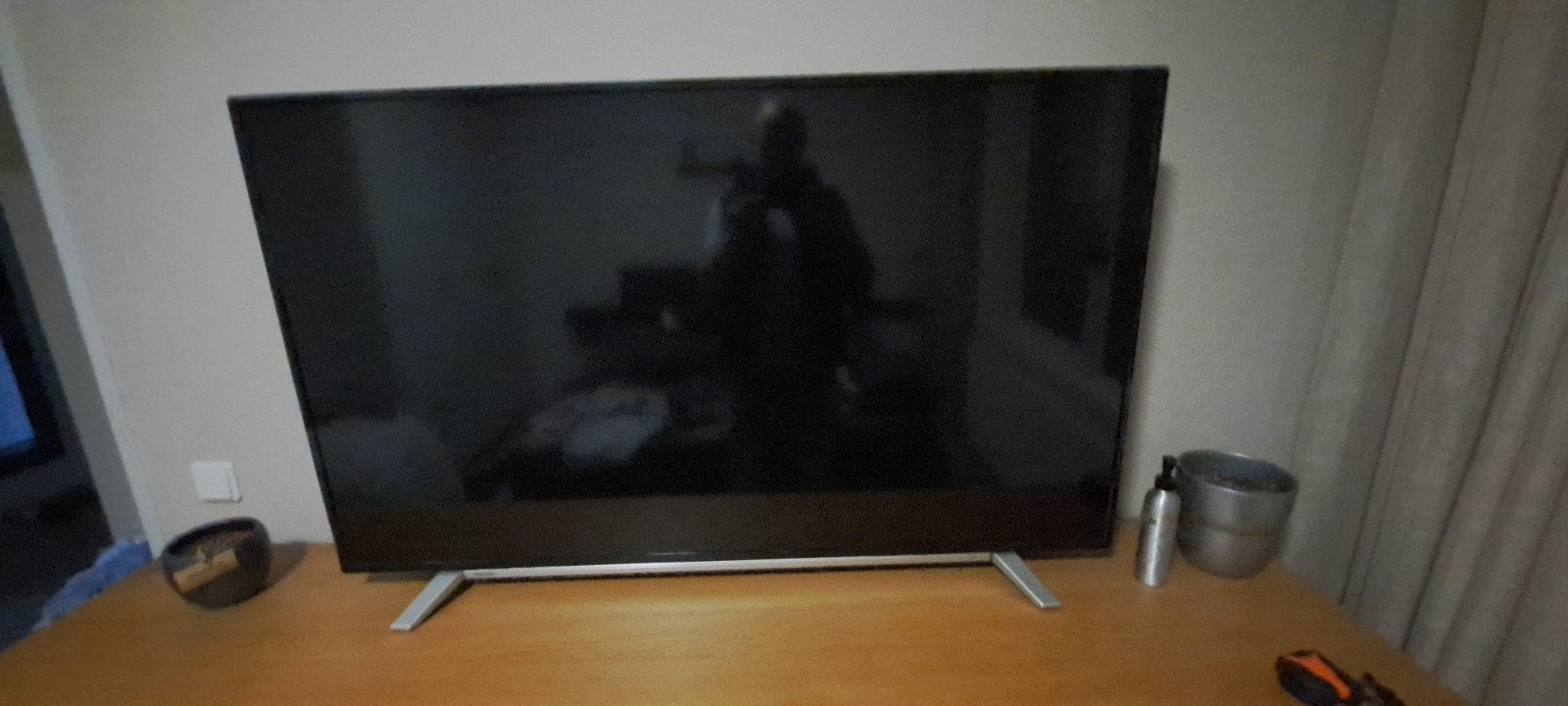 Zo goed als nieuwe Toshiba Smart TV 140cm diagonaal, Audio, Tv en Foto, Televisies, 50 Hz, Ophalen of Verzenden, Zo goed als nieuw