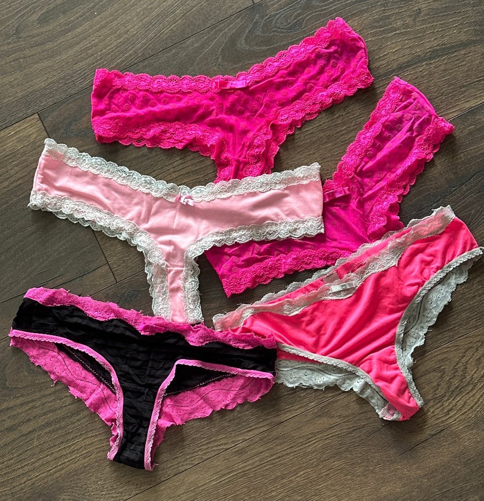 5 Hunkemoller slips brazilian maat M roos zwart, Hunkemöller, Ophalen of Verzenden, Roze, Slip