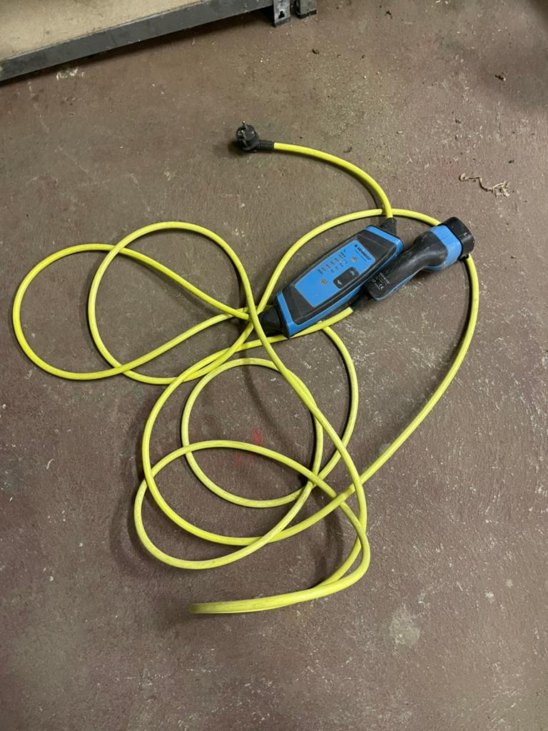 Mennekes oplaadkabel, Ophalen of Verzenden, Zo goed als nieuw, Laadkabel