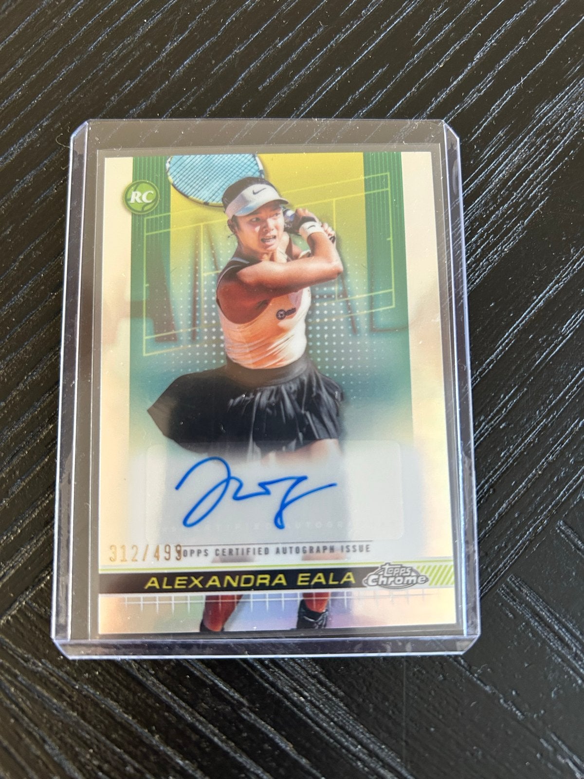 Alexandra Eala Autograph Rookie 2024 Topps Chrome Tennis, Ophalen of Verzenden, Zo goed als nieuw, Overige sporten, Spelerskaart
