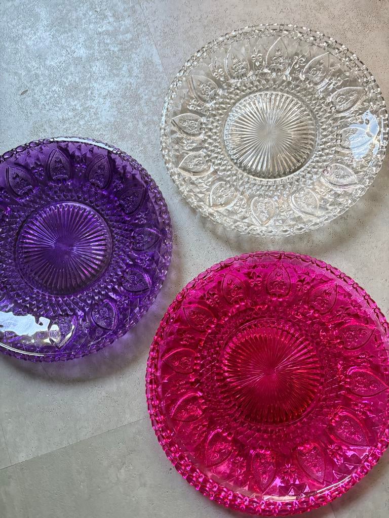 6 Glazen borden in diverse kleuren, Huis en Inrichting, Woonaccessoires | Onderzetters, Ophalen of Verzenden, Zo goed als nieuw