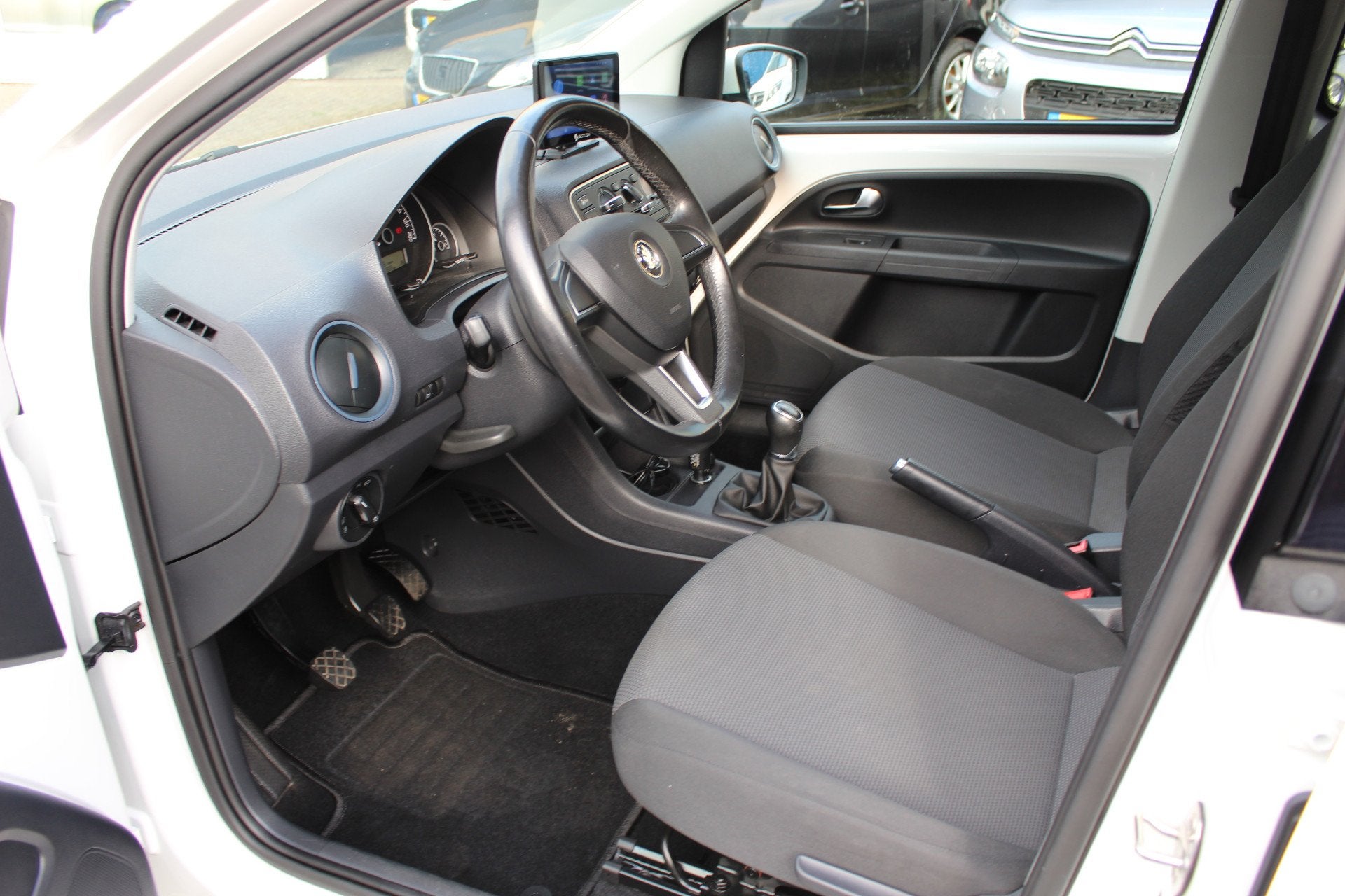 Skoda Citigo 1.0 "Elegance" 5 deurs Airco - Pdc - Carplay, Auto's, Voorwielaandrijving, Euro 5, Stof, Gebruikt