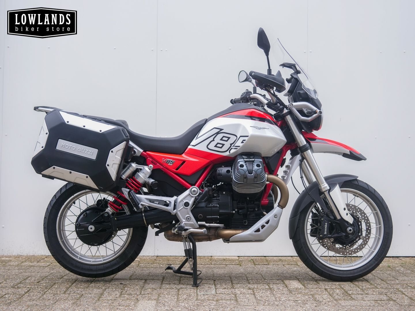 MOTO GUZZI V 85 TT (bj 2024), Motoren, Motoren | Moto Guzzi, 853 cc, 2 cilinders, Motorrijbewijs A, Bedrijf