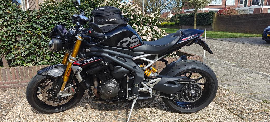 Triumph Speed Triple 1200 RS, Occasion, Motorrijbewijs A, 3 cilinders, Particulier