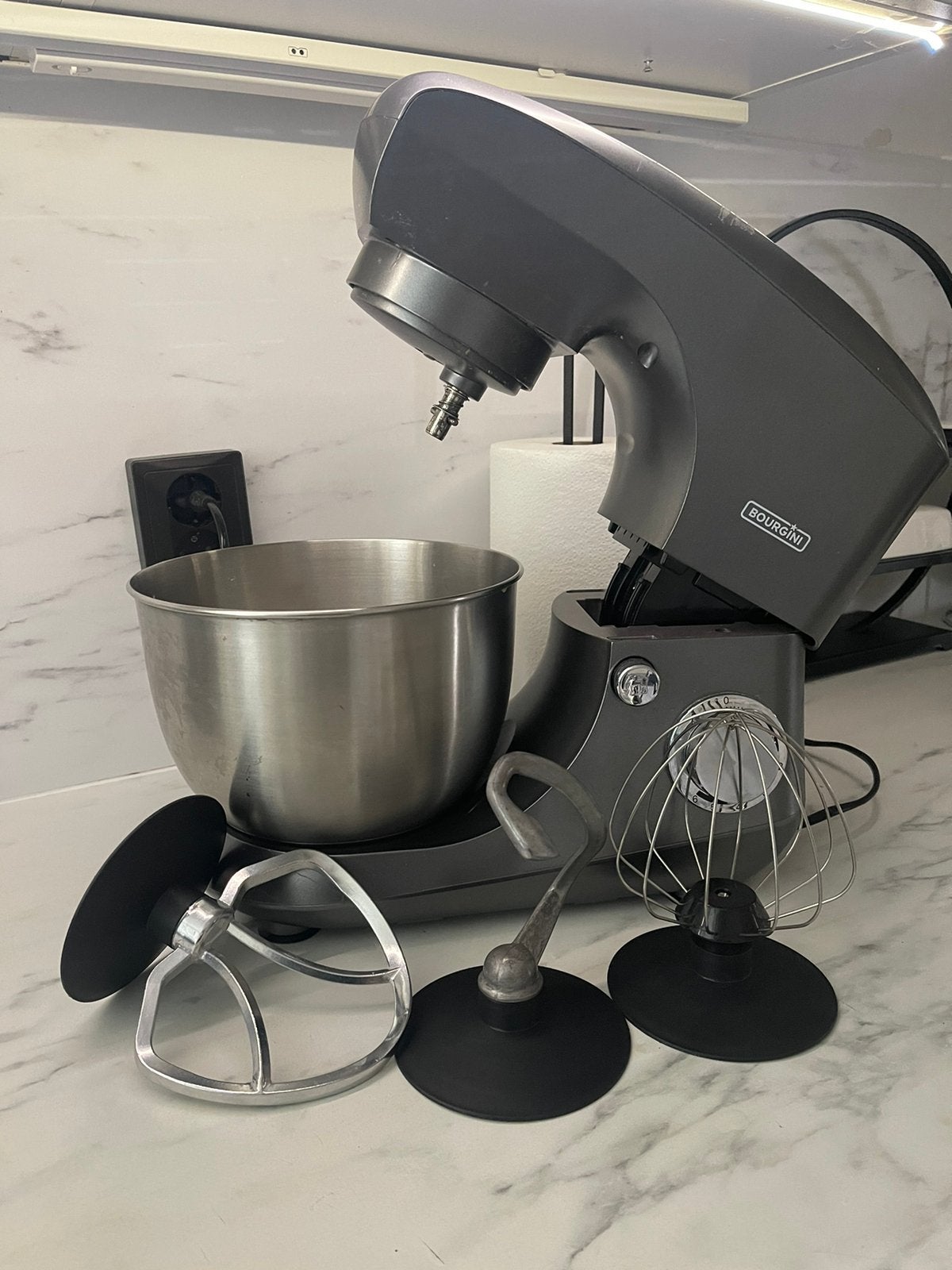 Keuken bourgini, 1 tot 2 liter, Ophalen, Gebruikt, 3 snelheden of meer