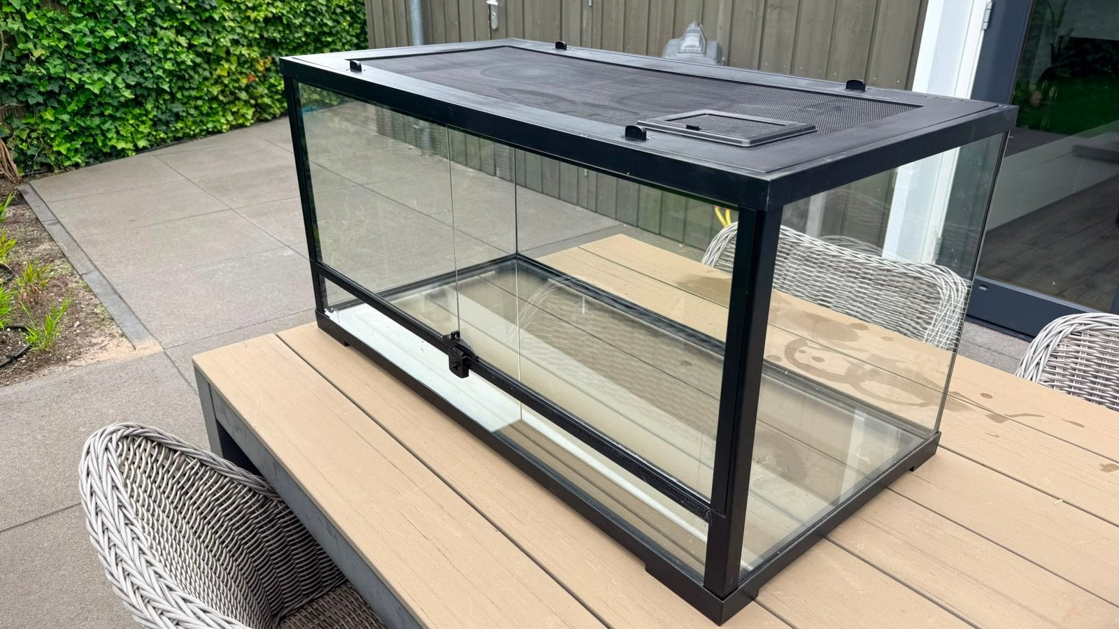 Terrarium 90x45x45 cm zwart exo terra pro, Kooi, Zo goed als nieuw, 75 tot 110 cm, Ophalen