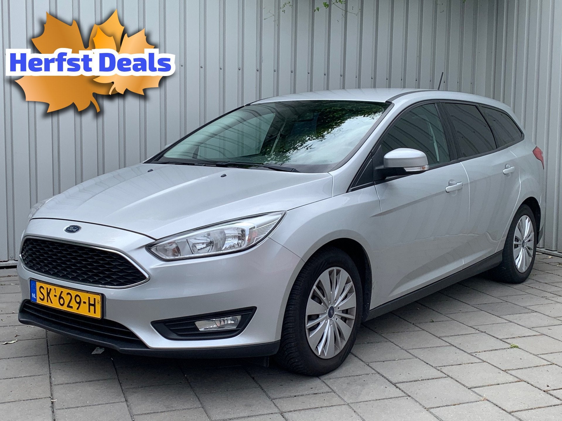 Ford Focus Wagon 1.0 Lease Edition|135000KM|Navigatie|, Auto's, Dealer onderhouden, 101 pk, Gebruikt, Origineel Nederlands