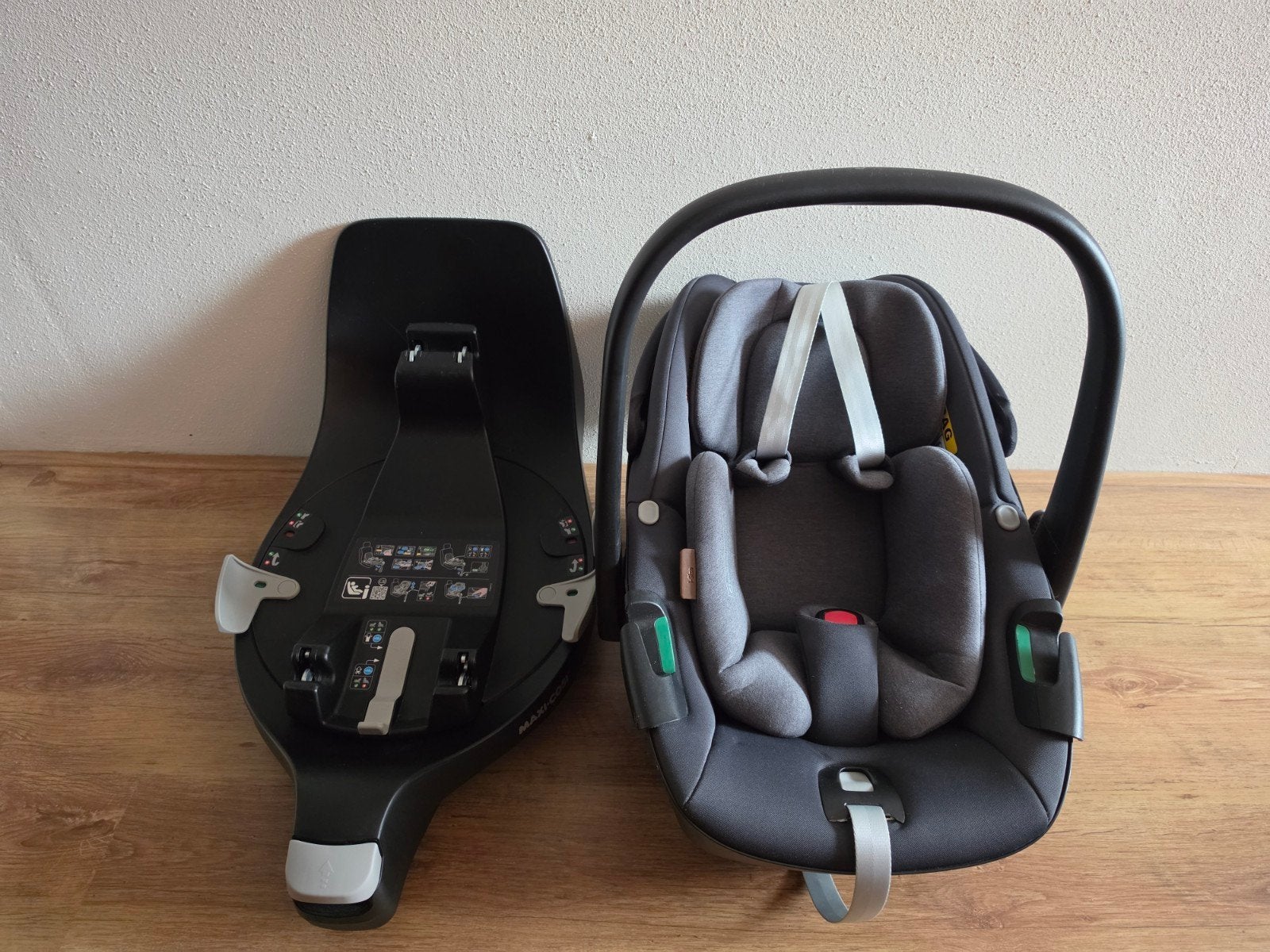 Maxi Cosi FamilyFix 360 met Pebble 360 i-Size, Kinderen en Baby's, Autostoeltjes, Ophalen of Verzenden, Zo goed als nieuw, Isofix