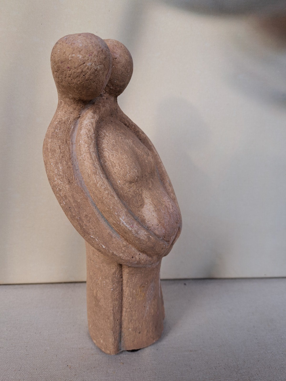 Vintage Terracotta Beeldje: Man en Zwangere Vrouw, Antiek en Kunst, Ophalen of Verzenden