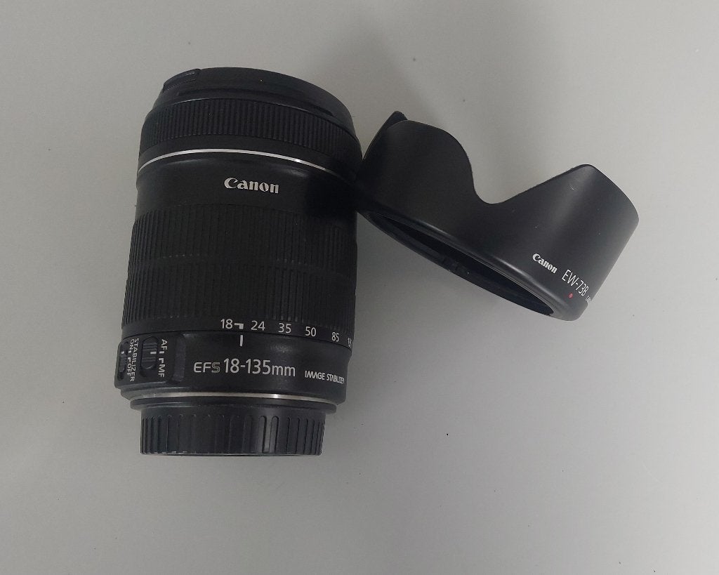 Canon EFS 18-135mm, Audio, Tv en Foto, Canon, Overige typen, Ophalen of Verzenden, Zo goed als nieuw