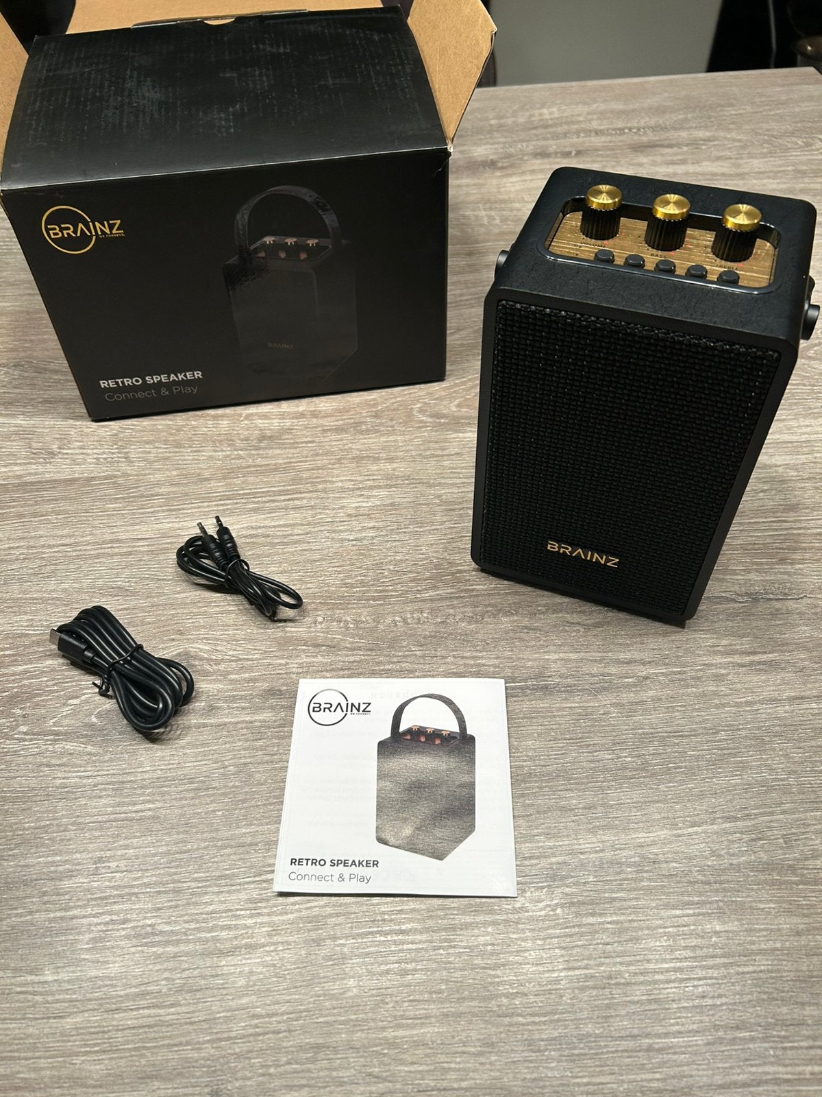 BRAINZ Retro Speaker Wit / nieuw ongebruikt, Ophalen of Verzenden, Zo goed als nieuw