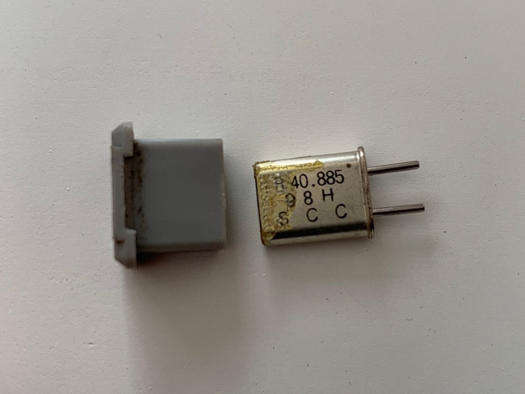 Kristal 40.885 R ontvanger kristal rc auto, Verzenden, Gebruikt, Overige schalen, Onderdeel