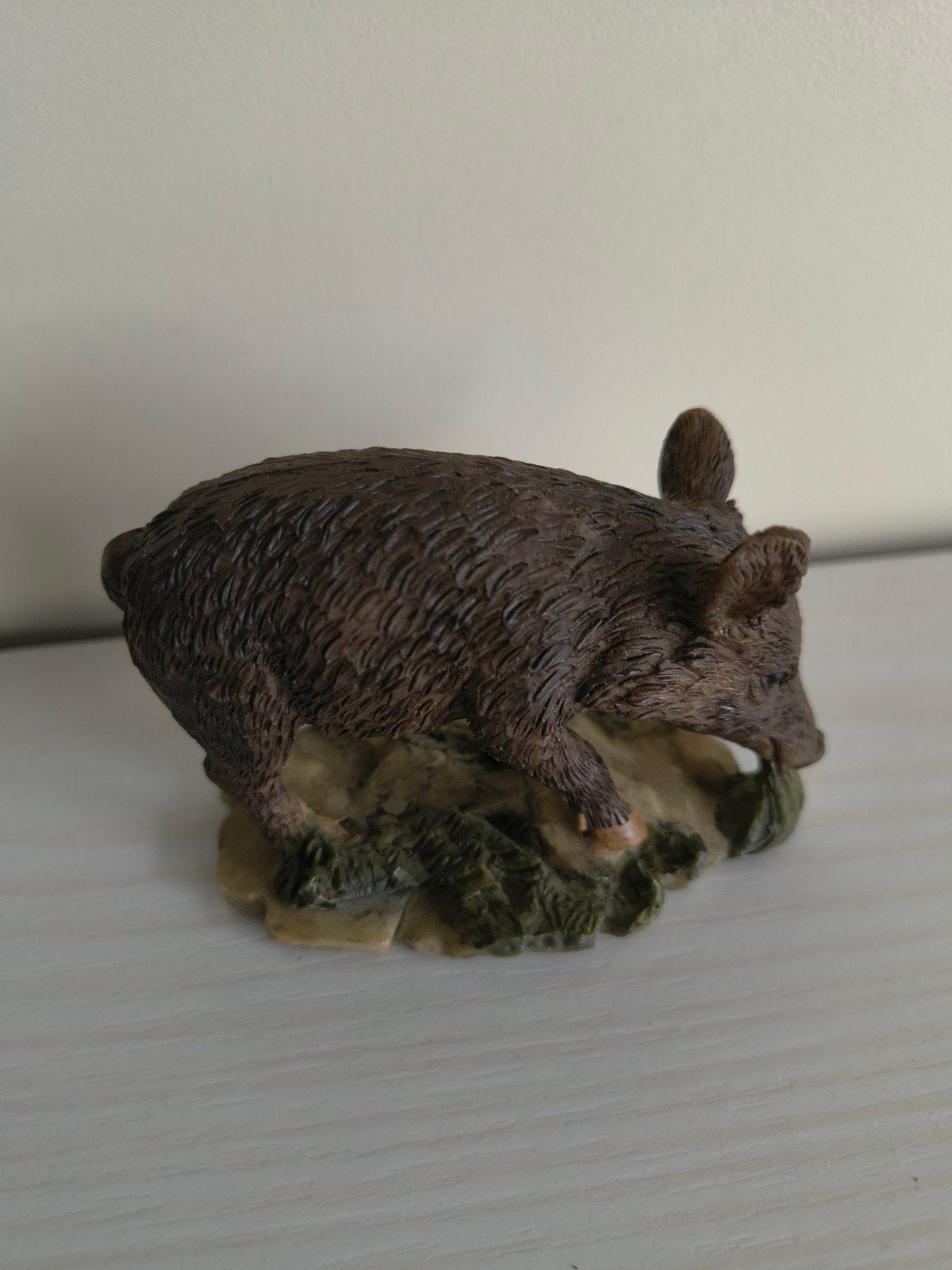 Beeldje everzwijn 8 cm, Verzamelen, Dierenverzamelingen, Ophalen of Verzenden, Zo goed als nieuw, Wild dier, Beeldje of Figuurtje