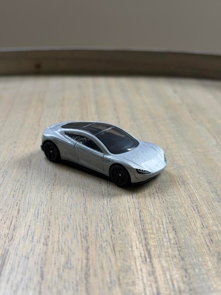 Tesla roadster hotwheels, Ophalen of Verzenden, Zo goed als nieuw, Auto