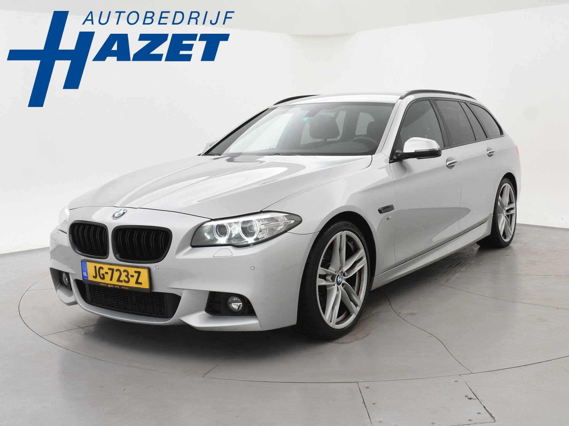 BMW 5-serie Touring 520i 260 PK M-SPORT INTERIEUR + EXTERIEU, Auto's, Automaat, Automatische klimaatregeling, Gebruikt, Euro 6