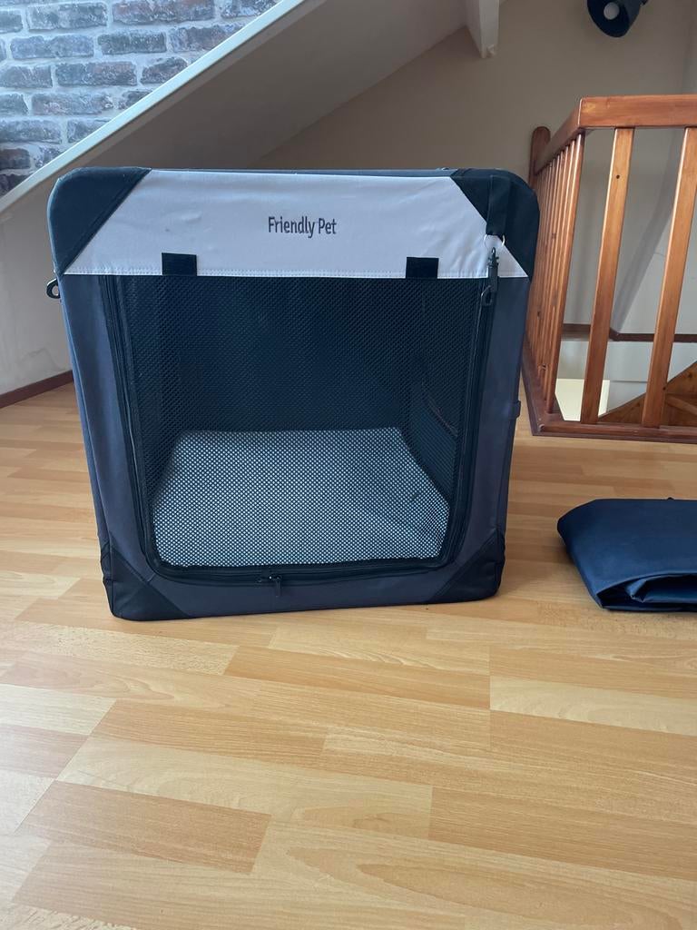 Opvouwbare stoffen hondebench 80x60x60, Dieren en Toebehoren, Hondenbenches, Ophalen, Zo goed als nieuw