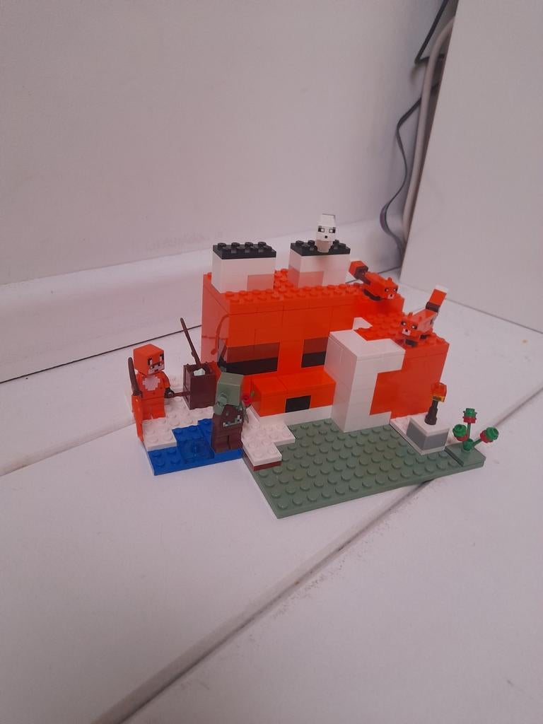 Lego Minecraft vos met gebouw en poppetjes, Ophalen of Verzenden, Zo goed als nieuw