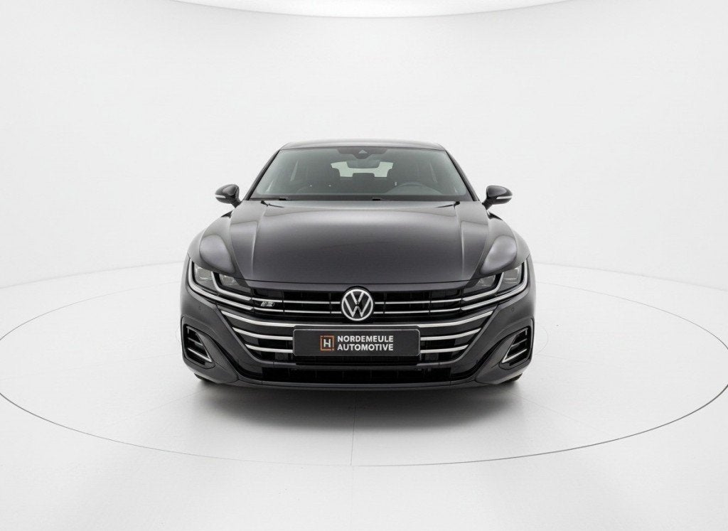 Volkswagen ARTEON 1.4 TSI EHYBRID R BUSINESS+. TREKHAAK, CAR, Auto's, Volkswagen, Arteon, Euro 6, 4 cilinders, Zwart
