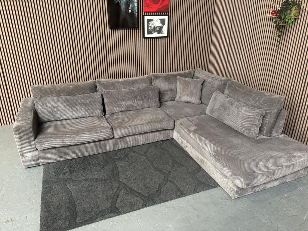 GRATIS LEVERING Ribstof Hoekbank Grijs 315x255 GEREINIGD, Huis en Inrichting, Hoekbank, 300 cm of meer, Ophalen of Verzenden, Zo goed als nieuw