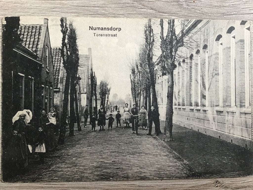 Oude Ansichtkaart Numansdorp Torenstraat - Voor 1920, Ophalen of Verzenden, Voor 1920, Gelopen, Zuid-Holland