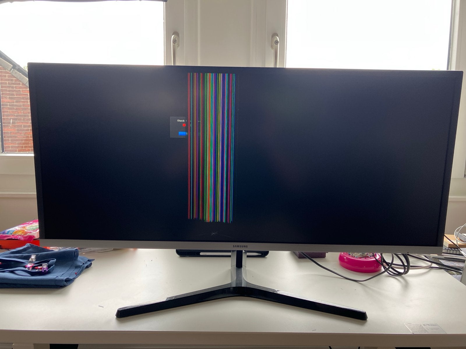 Samsung S34J550WQR monitor met defect, Computers en Software, Monitoren, 3 tot 5 ms, VA, Ophalen of Verzenden, Niet werkend