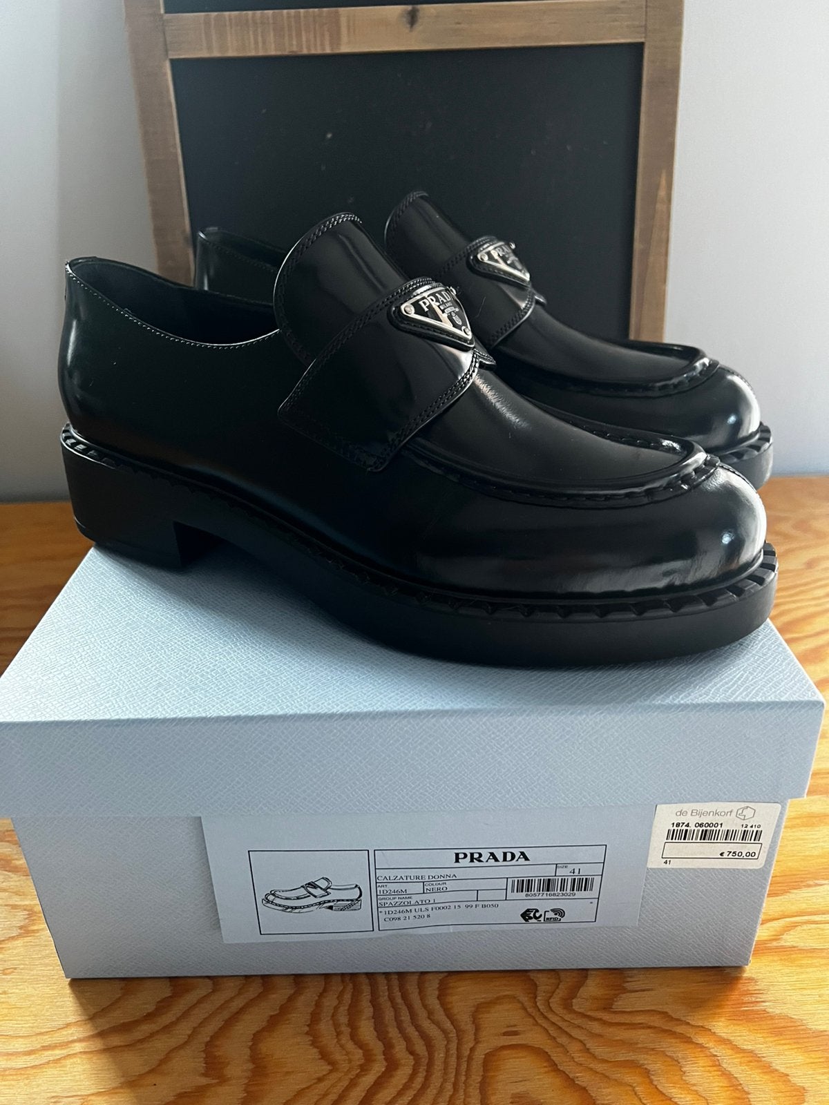 Nieuw originele Prada Spazzolato 1 loafers maat 41, Nieuw, Ophalen of Verzenden, Instappers, Zwart