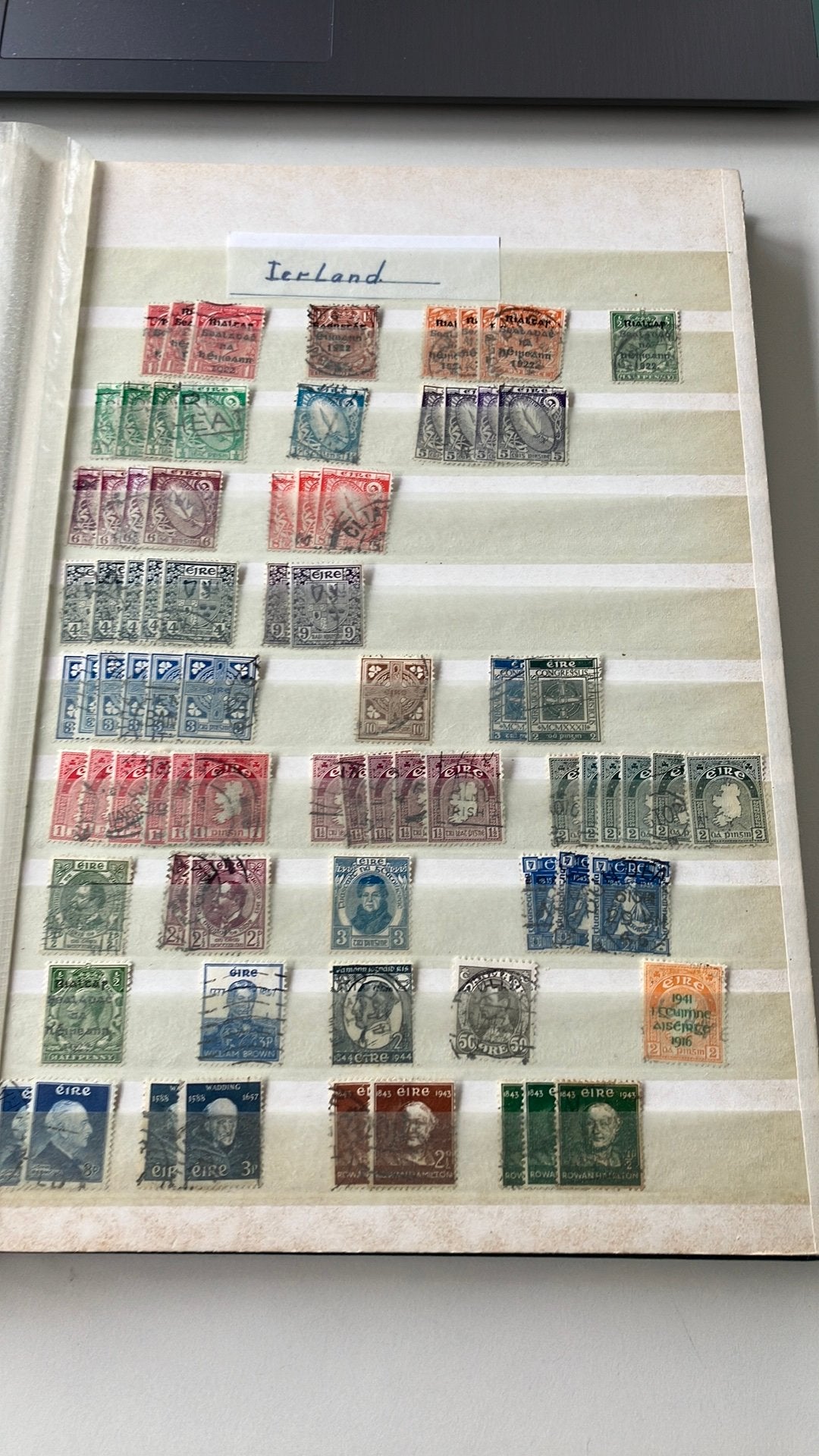 Ierland , 12 pag. Landencollectie, Ophalen of Verzenden, Buitenland