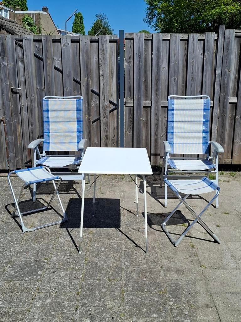 Complete Campingset: 2 stoelen, 2 voetenbankjes en tafel, Ophalen