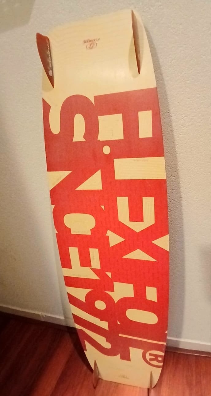 Flexifoil Kiteboard - Zo goed als nieuw, Ophalen of Verzenden, Zo goed als nieuw, Overige typen, Met vinnen