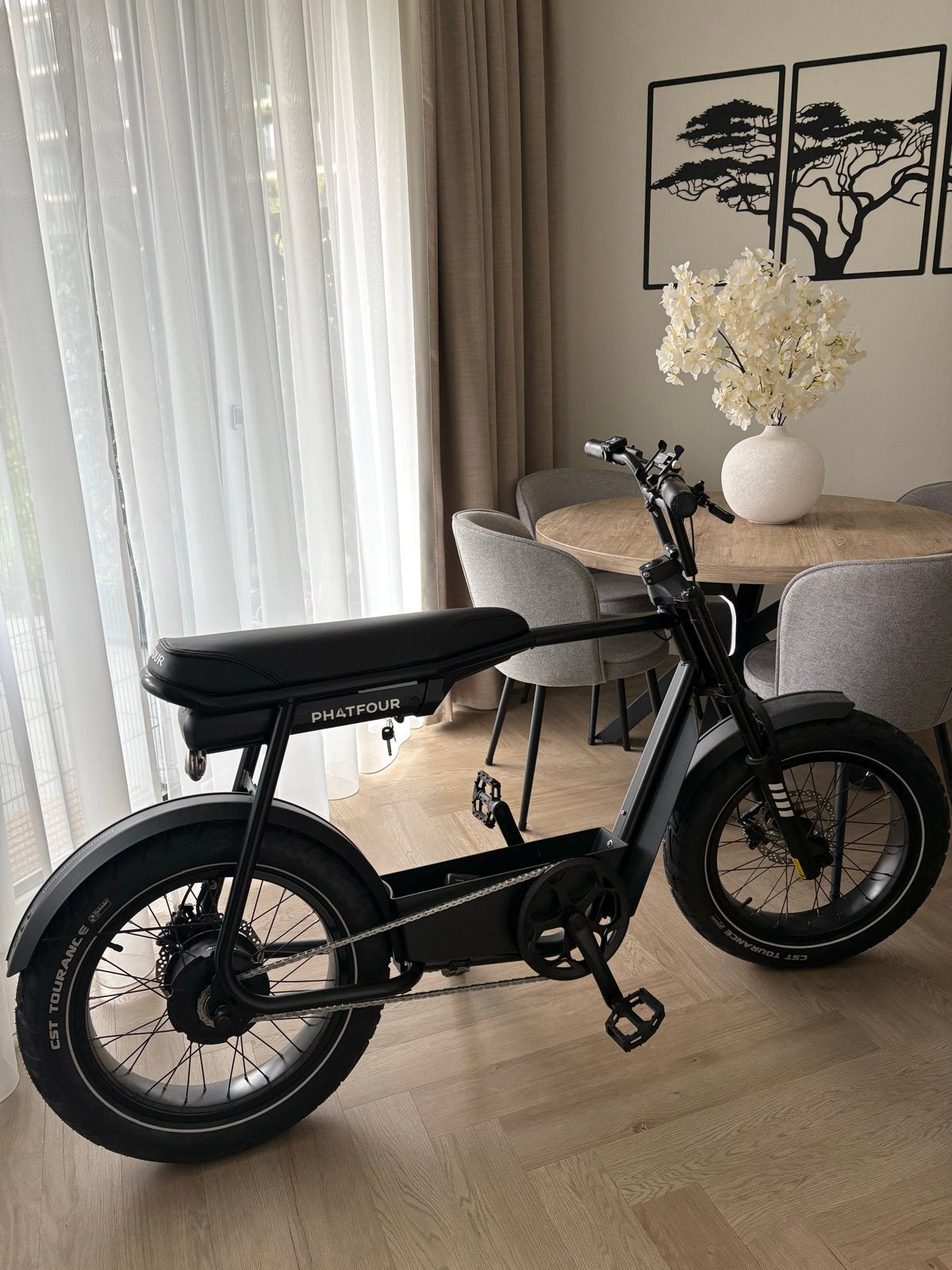 Phatfour FLX fatbike zo goed als nieuw, Fietsen en Brommers, Zo goed als nieuw, 51 tot 55 cm, 50 km per accu of meer, Ophalen