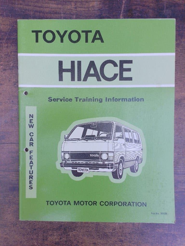 Toyota Hiace  dealer werkplaatsboek technische informatie, Ophalen of Verzenden, Zo goed als nieuw, Toyota