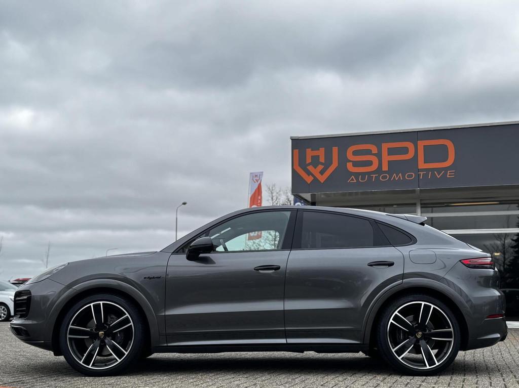 Porsche Cayenne Coupé 3.0 E-Hybrid|Matrix|Pano|lucht|HUD|22, Automaat, Cayenne, Gebruikt, 2995 cc