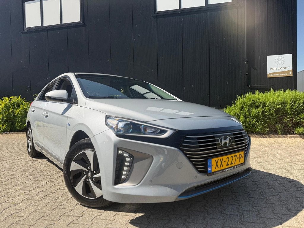 Hyundai IONIQ 1.6 GDi Comfort, Auto's, 28 km/l, Gebruikt, Origineel Nederlands, Bedrijf